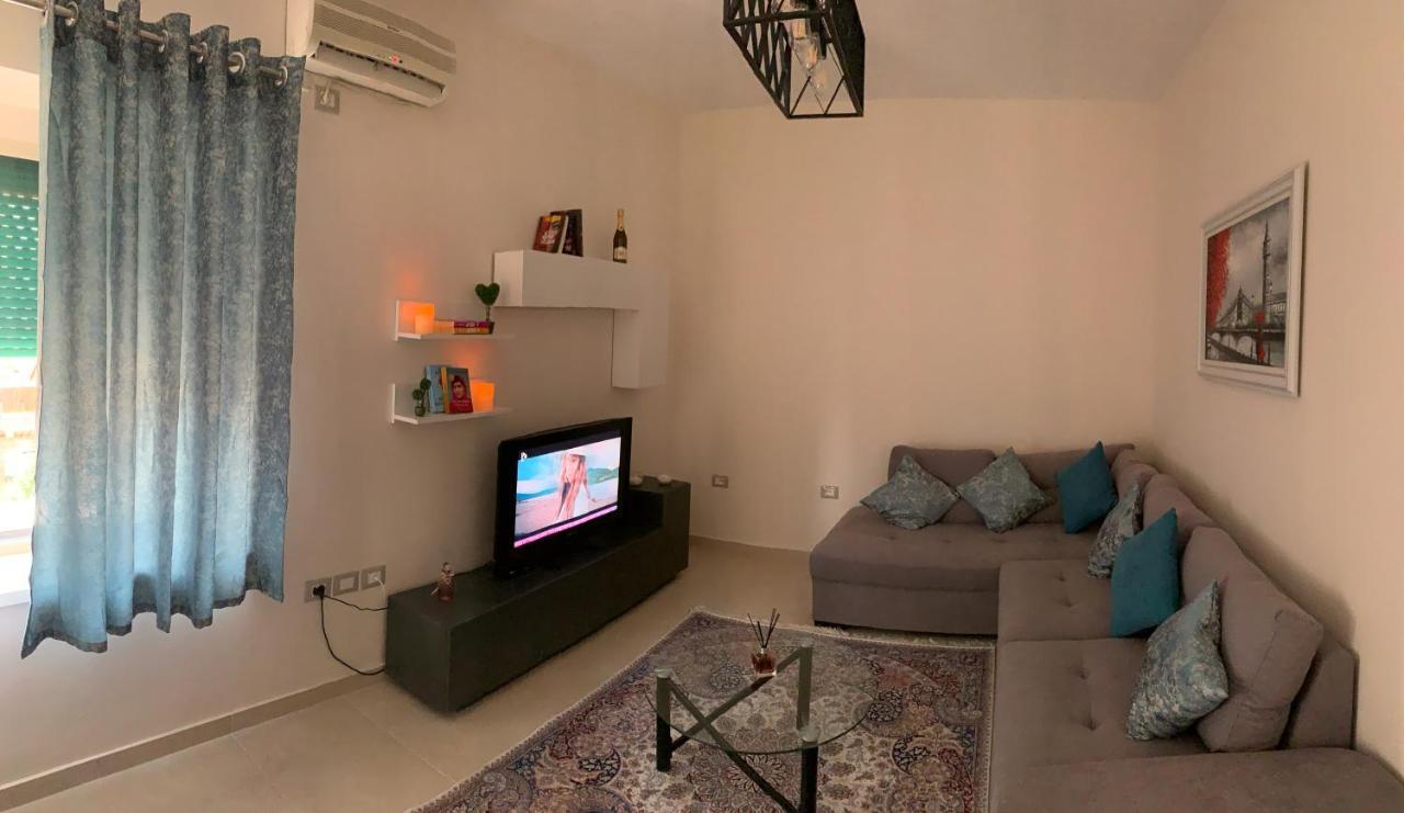 Jessica'S Apartment Tirana Bagian luar foto